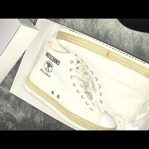 Moschino hi top lace up tennis